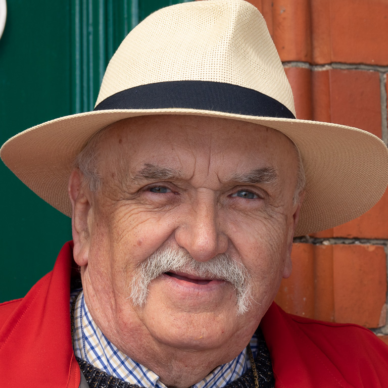 Irish Guide in Cobh